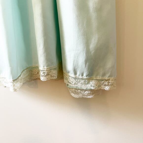 Vintage Pinehurst Lace Embroidered Lingerie Gown Large - Picture 8 of 9